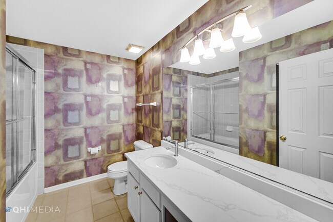 Building Photo - 2492 Stoughton Cir