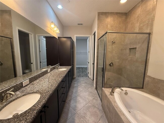 Building Photo - 13877 Maskawa Ave