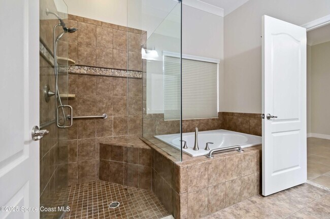 Building Photo - 3140 Constellation Dr