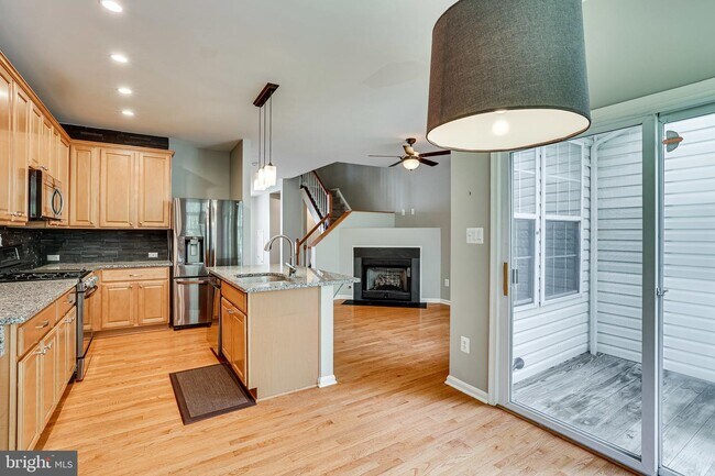 Building Photo - 43103 Forest Edge Square