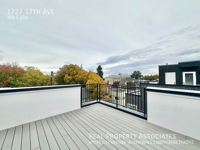 Building Photo - 1727 17th Ave