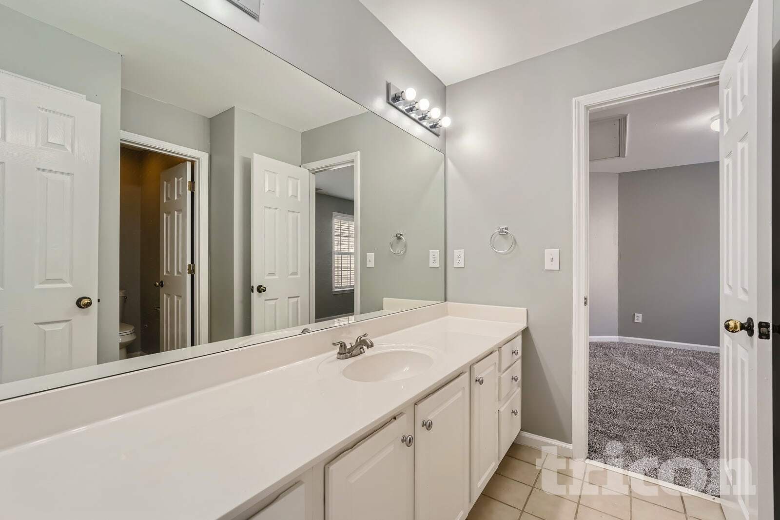 Building Photo - 2242 Rosemoore Walk NE