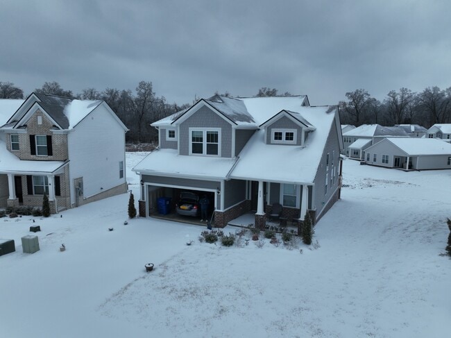 Building Photo - 213 Tartan Dr