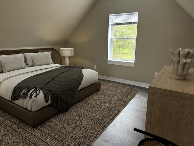 Building Photo - 729 Vine St