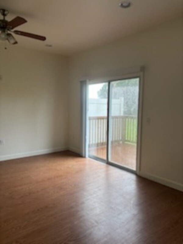 Building Photo - 1288 Evergreen Ct