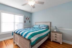 Building Photo - 1300 Dodge St