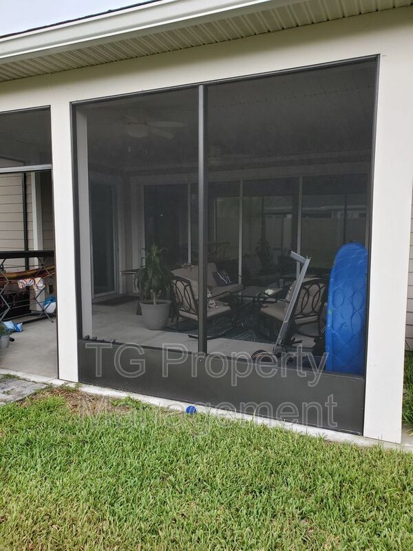 Building Photo - 166 Palisade Dr