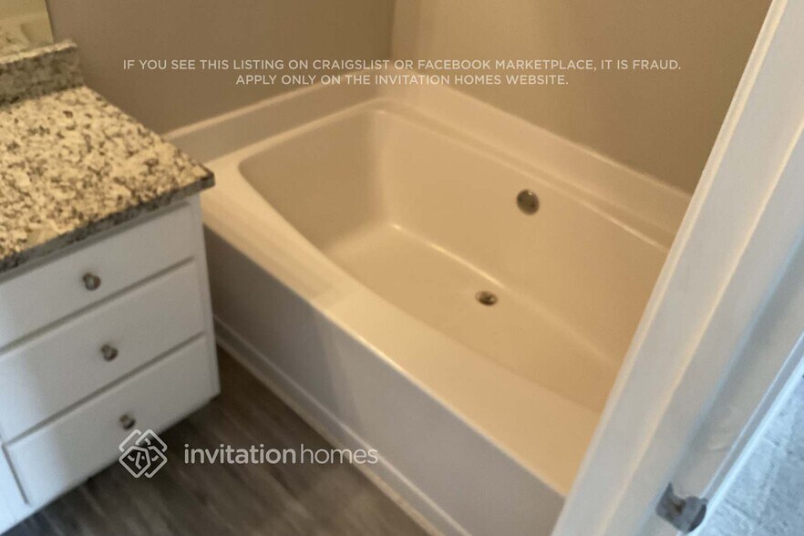 Building Photo - 1816 Willow Branch Ln