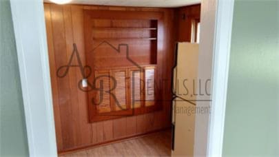 Building Photo - 1728 S Walnut St