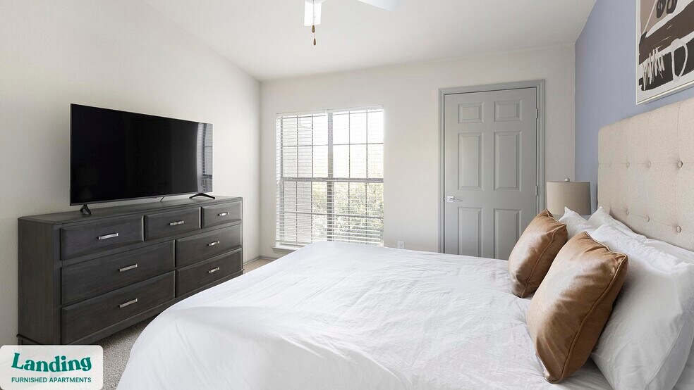 Building Photo - 17811 Vail St