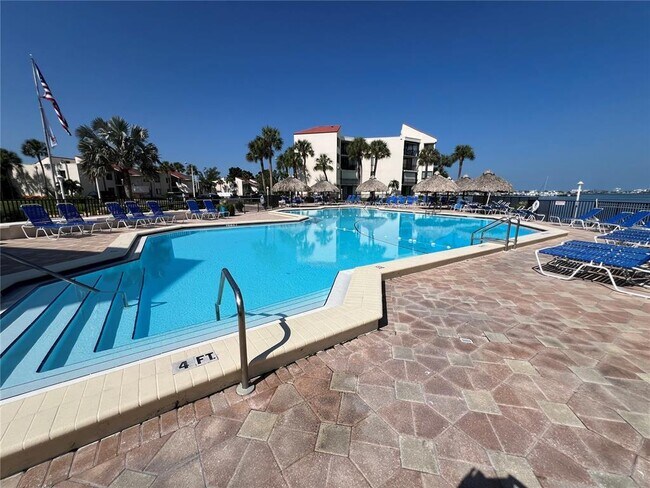 Building Photo - 5541 PUERTA DEL SOL Blvd