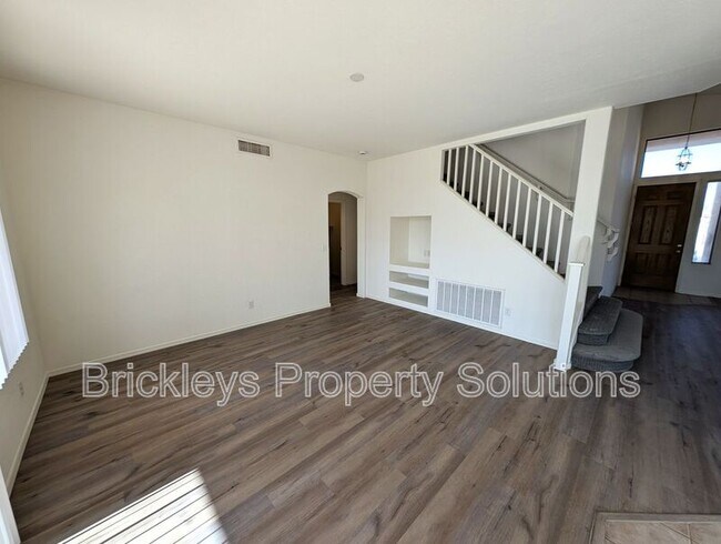 Building Photo - 3393 E Wyatt Way