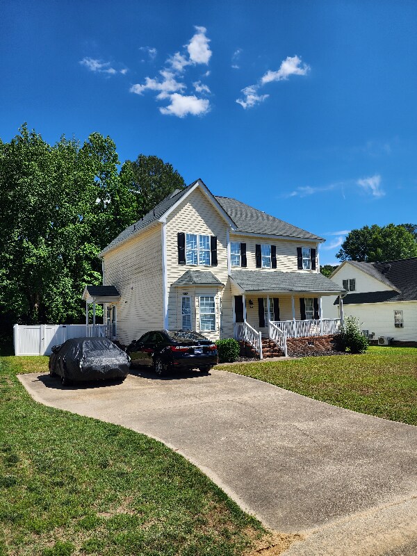Building Photo - 105 Green Bank Ct