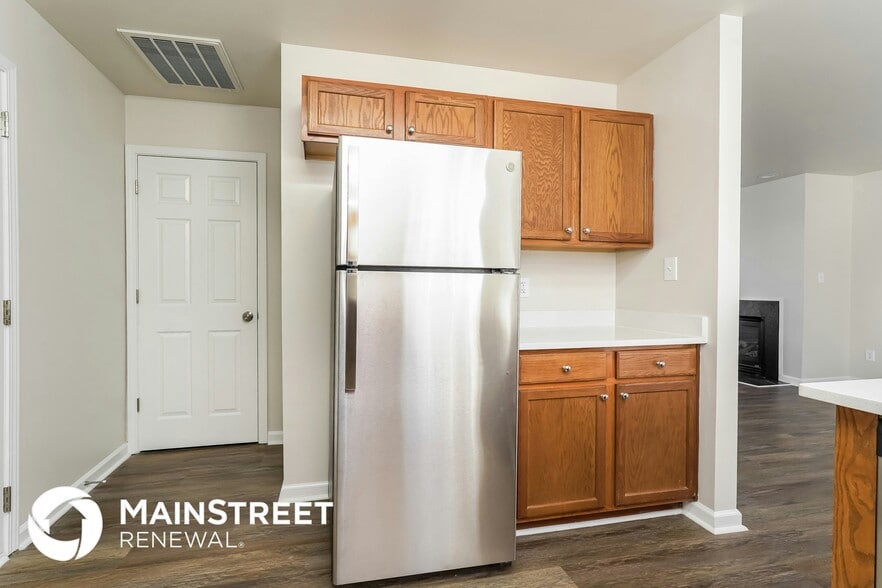 Building Photo - 2115 Gramercy Park Dr