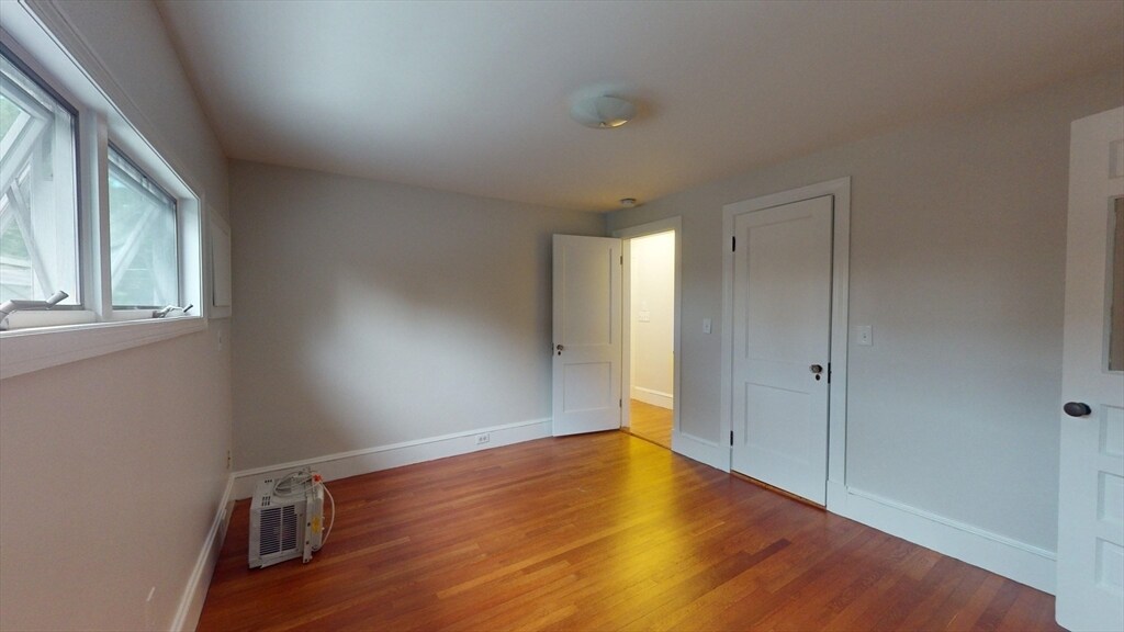 Building Photo - 59 Hillsdale Rd