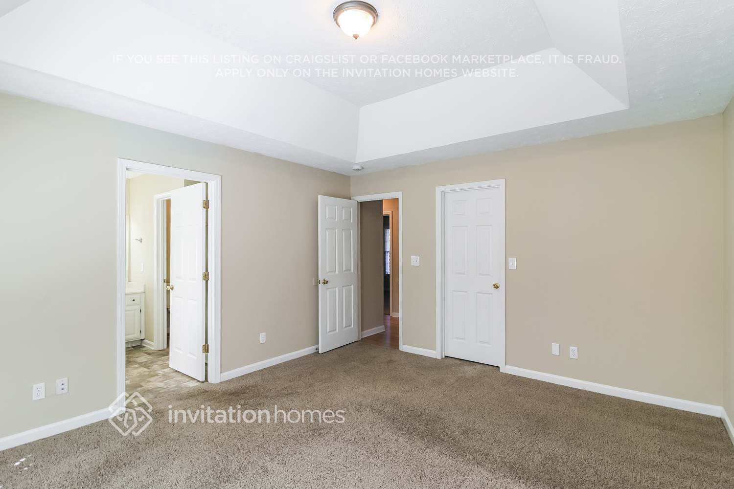 Building Photo - 3061 Lakecrest Dr