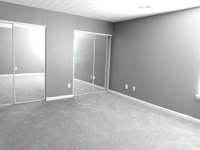 Building Photo - 1650 Ivey Pointe Ct