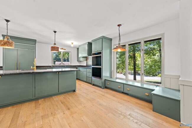 Building Photo - 7705 Foxfire Dr SE