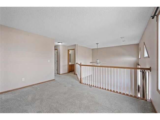 Building Photo - 5046 Yuma Ln N