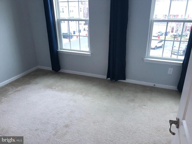 Building Photo - 17 Stevens Ct