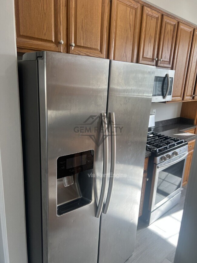 Building Photo - 3316 Broker Ln