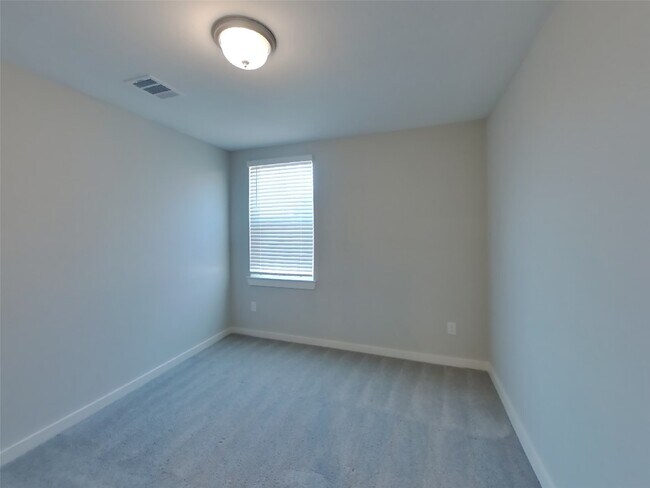 Building Photo - 22857 Terrazzo Dr