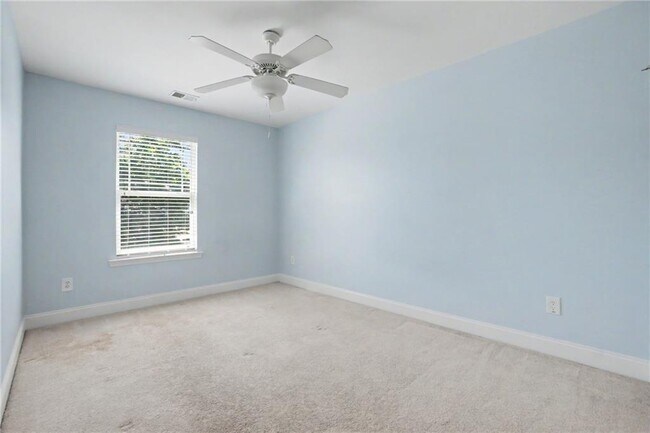 Building Photo - 219 Stone Park Dr