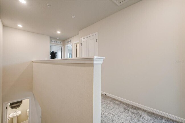 Building Photo - 6938 Reverie Pk Ave