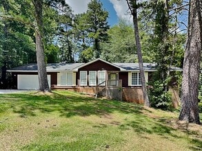 Building Photo - 3994 Pinehurst Valley Dr