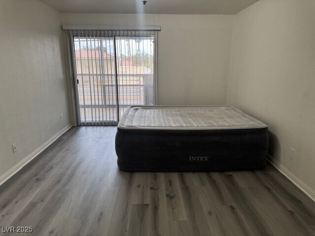 Building Photo - 4555 E Sahara Ave