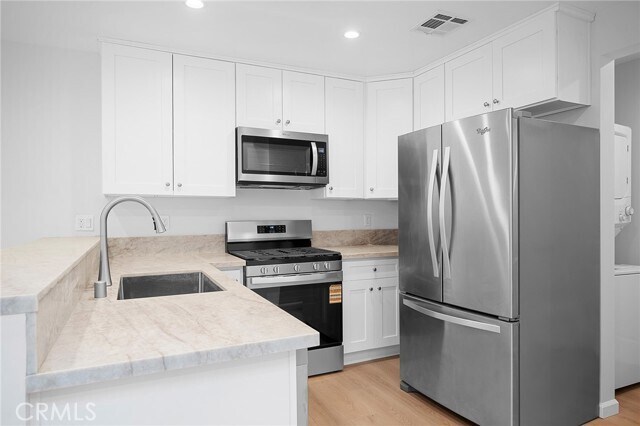 Building Photo - 3505 Rosemary Ave