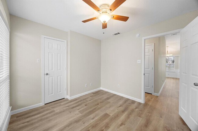 Building Photo - 109 Rosemary Cove