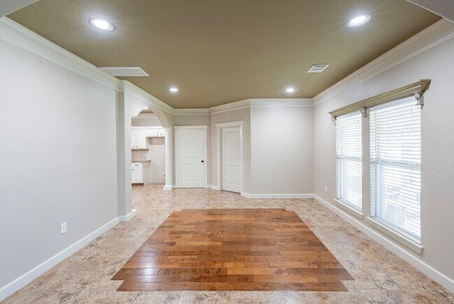 Building Photo - 11955 Silver Leaf Ct