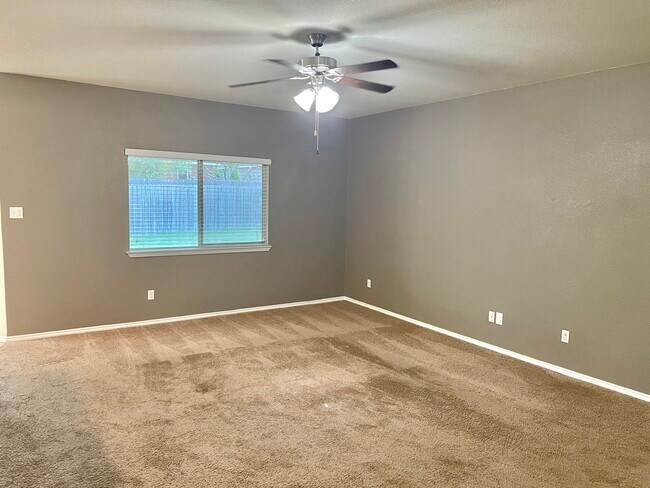 Building Photo - 116 Zoisite Ln