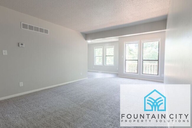 Building Photo - 105 Crawford Ln