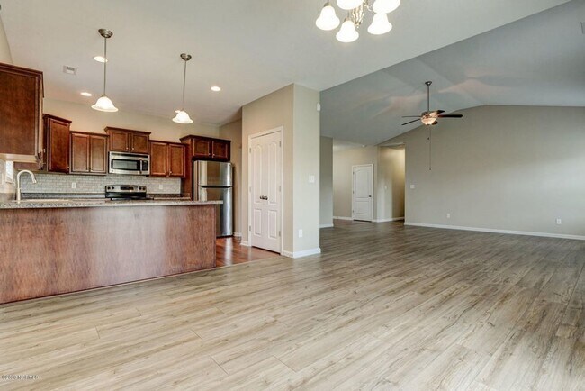 Building Photo - 116 Regatta Way