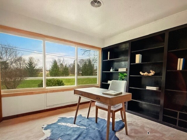 Building Photo - 719 Hanshaw Rd