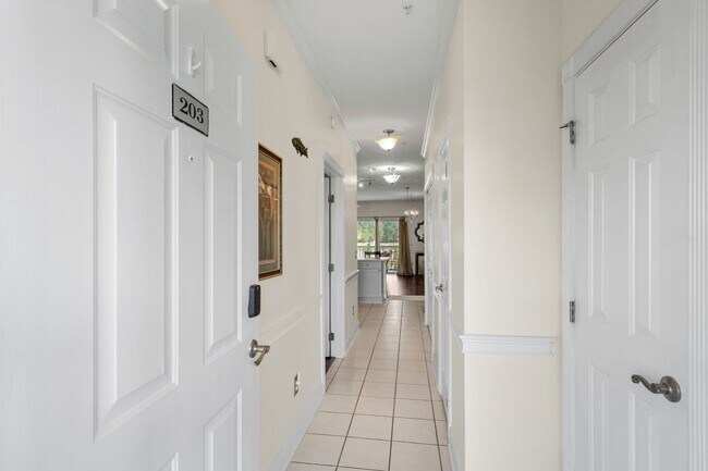 Building Photo - 4855 Carnation Cir