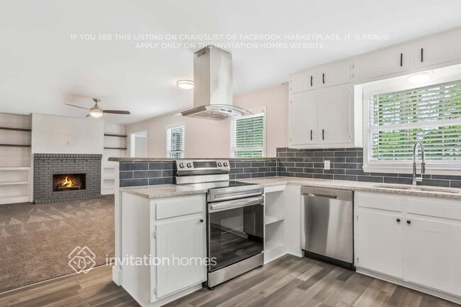 Building Photo - 5041 Edinburgh Terrace