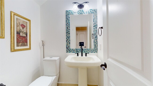 Building Photo - 3206 Gibbons Crest Ln