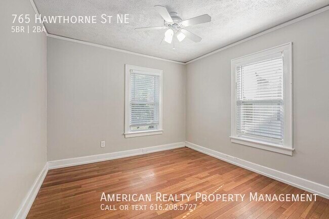 Building Photo - 765 Hawthorne St NE