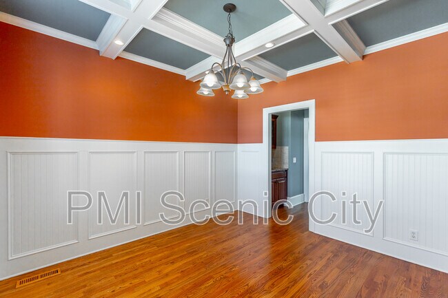 Building Photo - 8802 Mckenzie Farm Dr