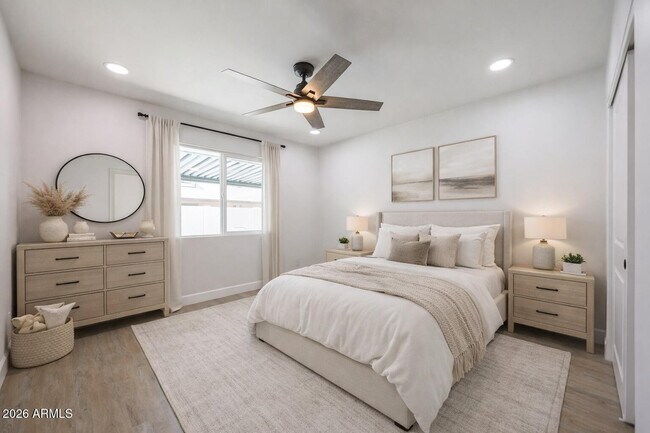 Building Photo - 11202 N 43rd Dr