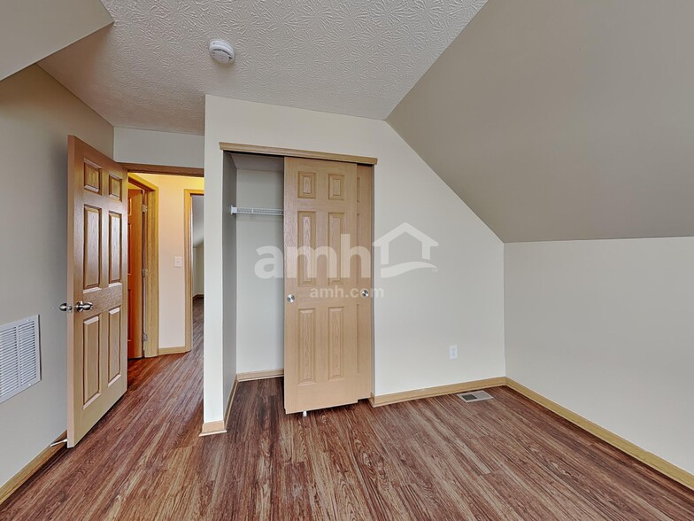 Building Photo - 6019 Haydens Crossing Blvd