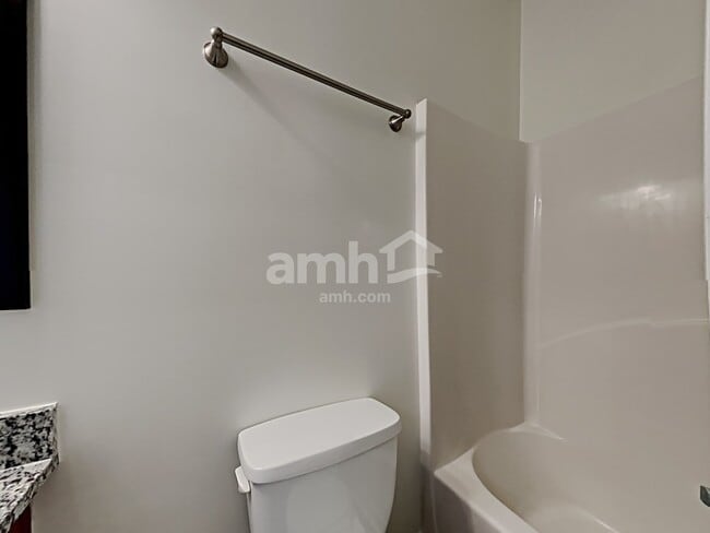 Building Photo - 1061 Arbor Grove Rd