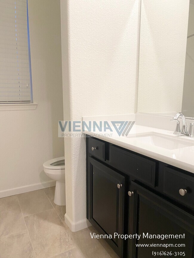 Building Photo - 1052 Essington Ln