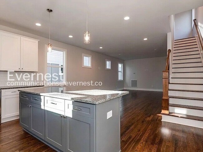 Building Photo - 3-Bed/3-Bath Home/Available Soon!