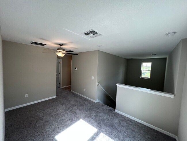 Building Photo - 12032 Miracle Mile Dr- Timber Creek