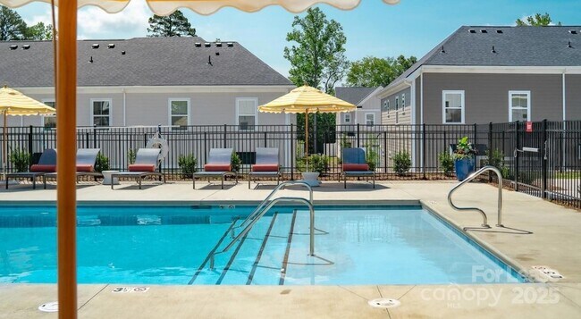 Building Photo - 9100 Bluedale Rd