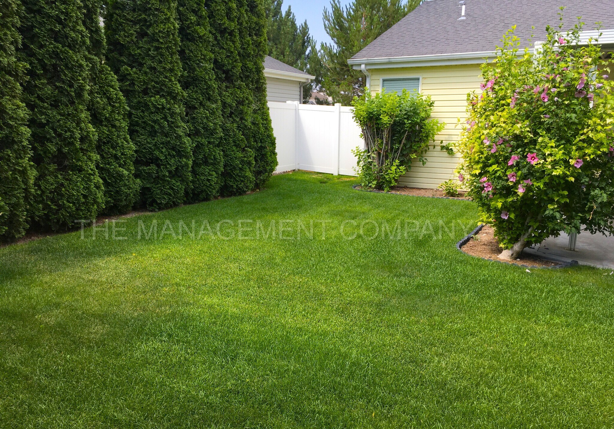 Building Photo - 1671 Atlantic St